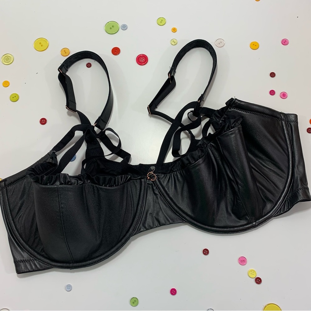 Savage X Fenty Black Sexy Full-Figure Underwire Bra 42H NWOT